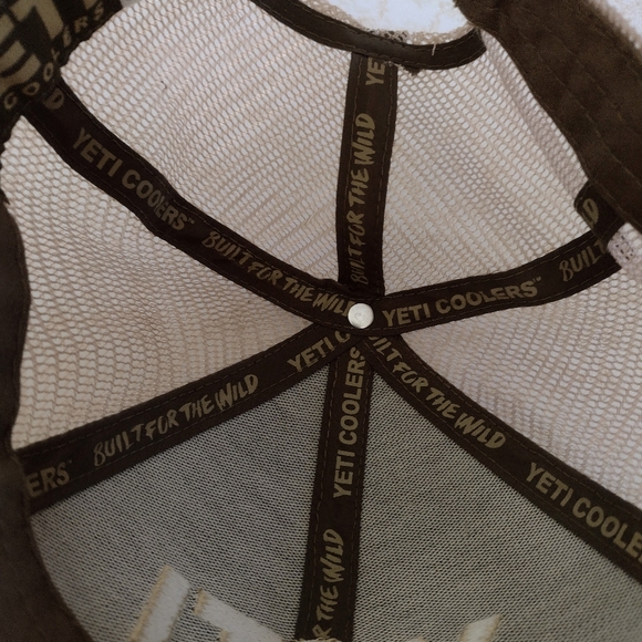 YETI snap back trucker hat. Sage or khaki green color.NWOT - Picture 8 of 9